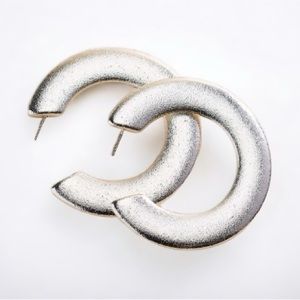 textured chunky hoop earrings